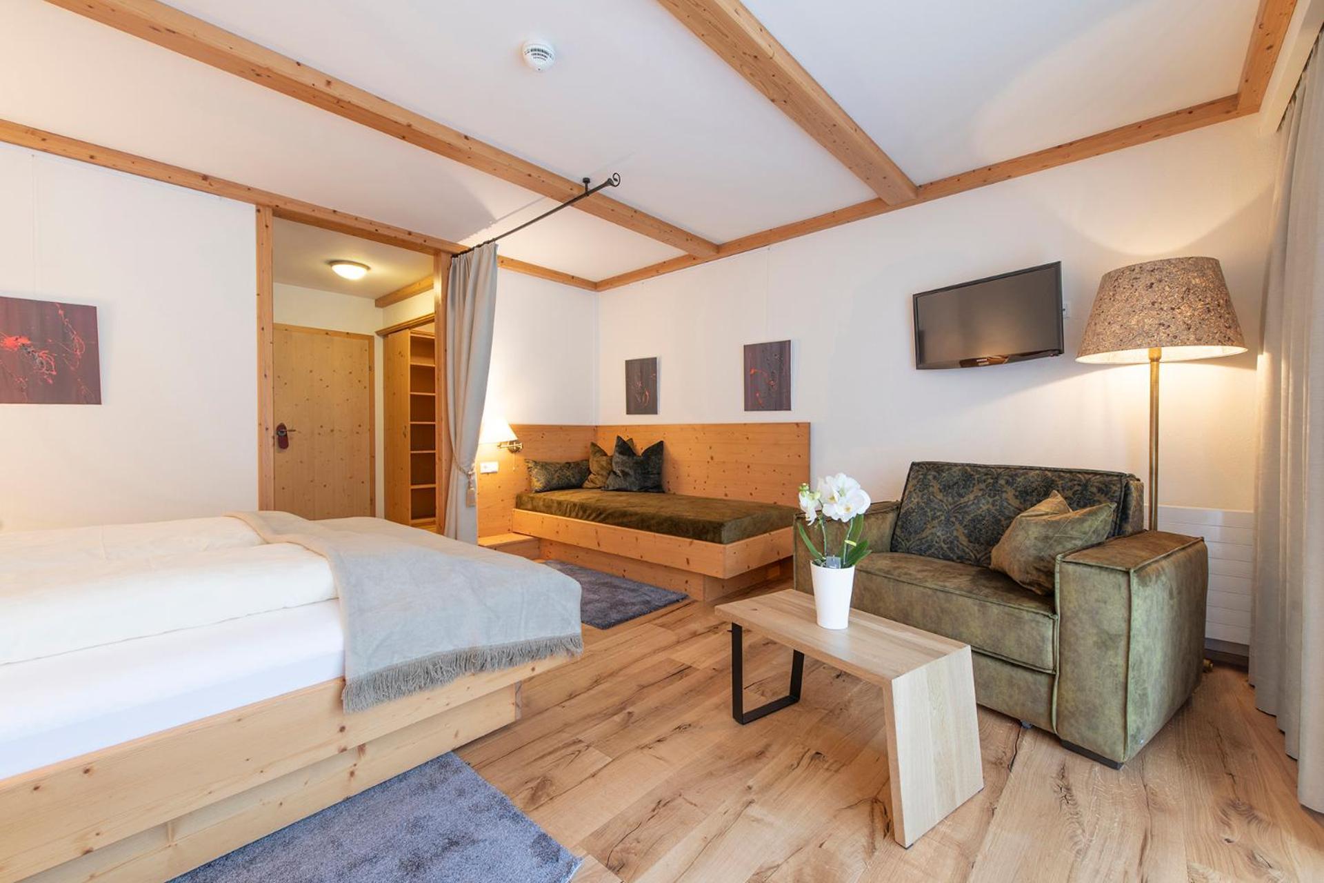 גרגלן Hotel Alpenrose מראה חיצוני תמונה