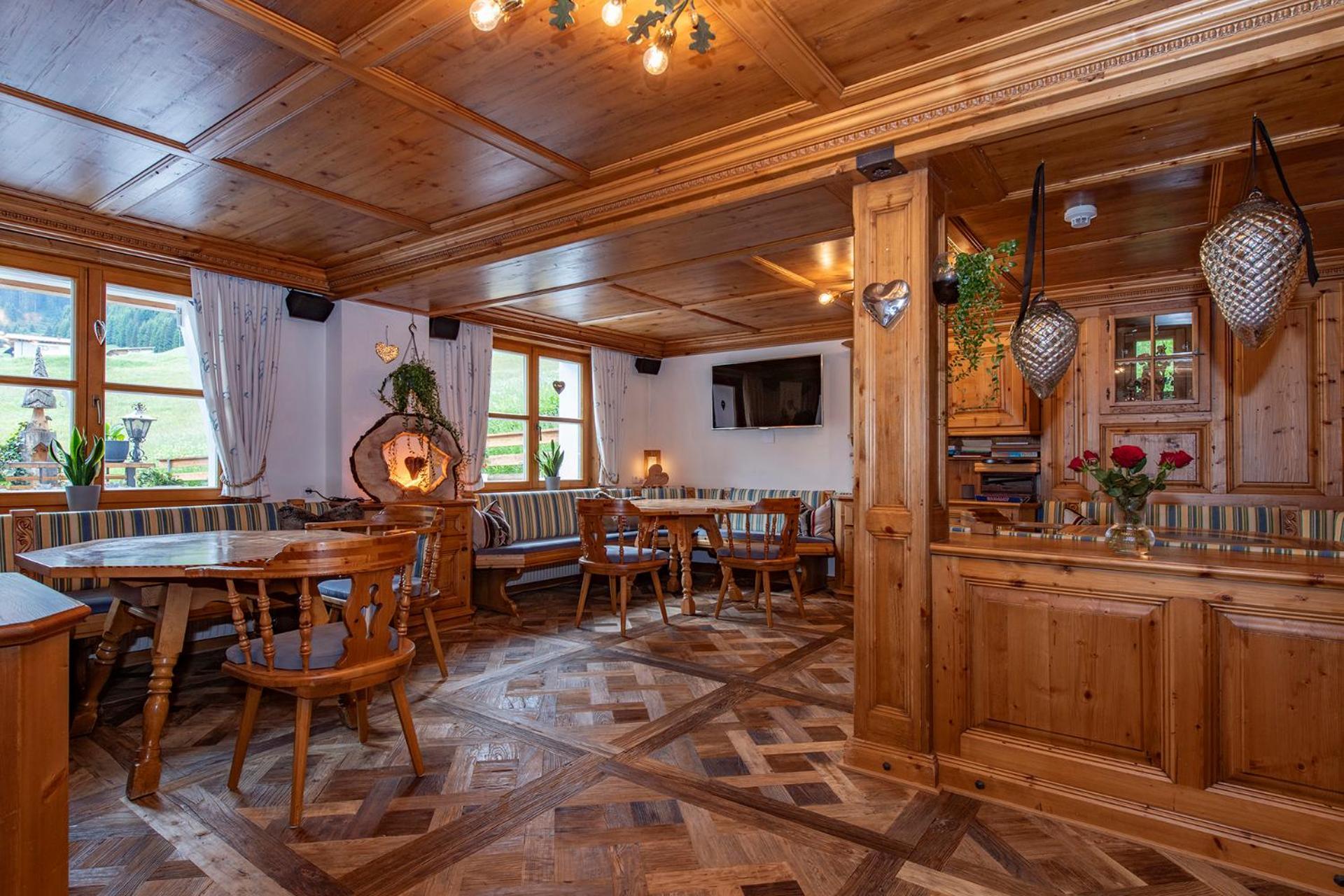גרגלן Hotel Alpenrose מראה חיצוני תמונה
